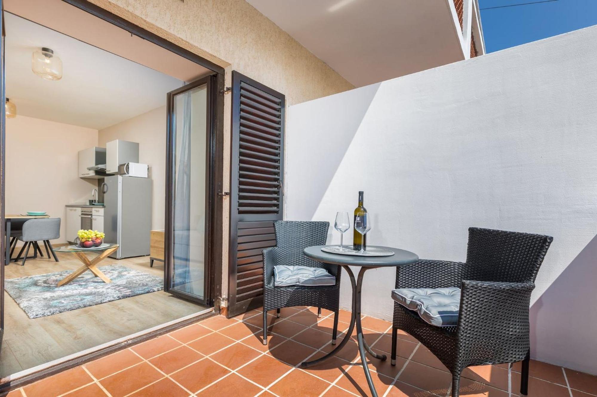 Marceta - Apartments & Rooms With Swimming Pool Fazana Exterior photo